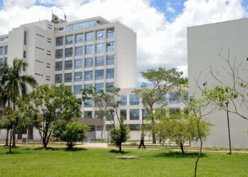 USP: alunos mantêm ocupação de reitoria e pedem reabertura de diálogo