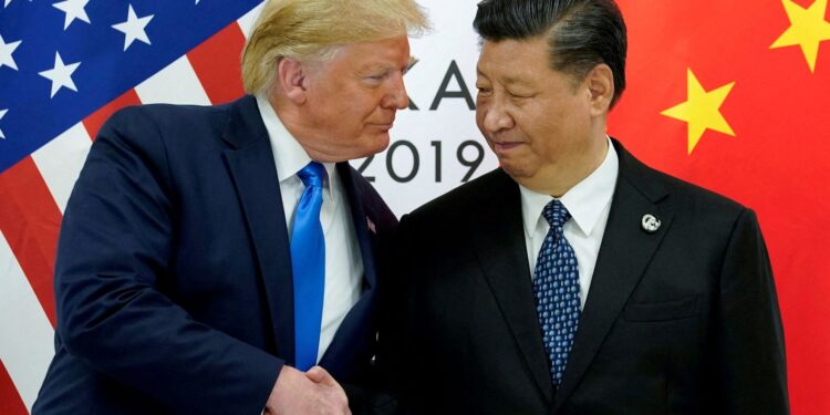 Trump visita Xi Jinping na China em meio ao atoleiro da guerra no Irã