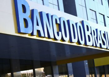 Lucro do Banco do Brasil cai 54% com avanço da crise no agro