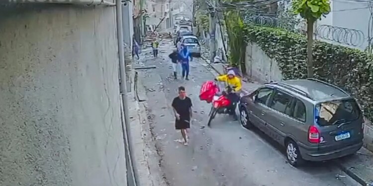 Sobe para 27 o número de casas interditadas após explosão no Jaguaré