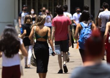Unesco: matrículas no ensino superior mais que dobraram no mundo
