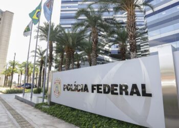 PF: pai de Vorcaro liderava A Turma, milícia pessoal do banqueiro