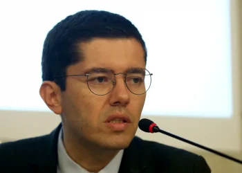 Exportações para Estados Unidos caem 14% em maio